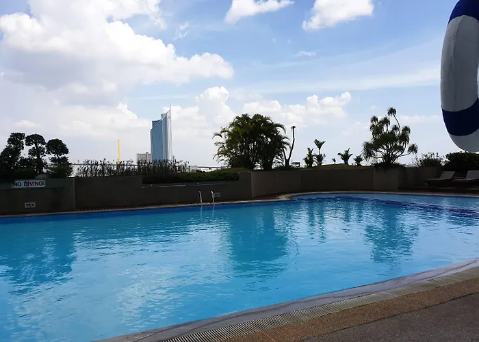 Montien Riverside 5*