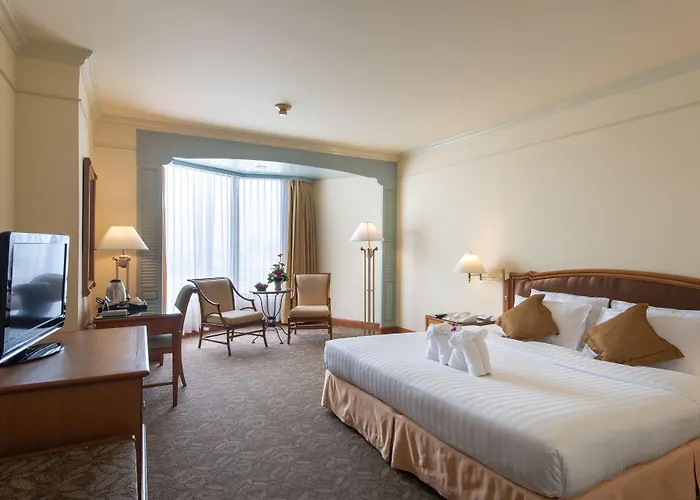 Montien Riverside 5* Bangkok